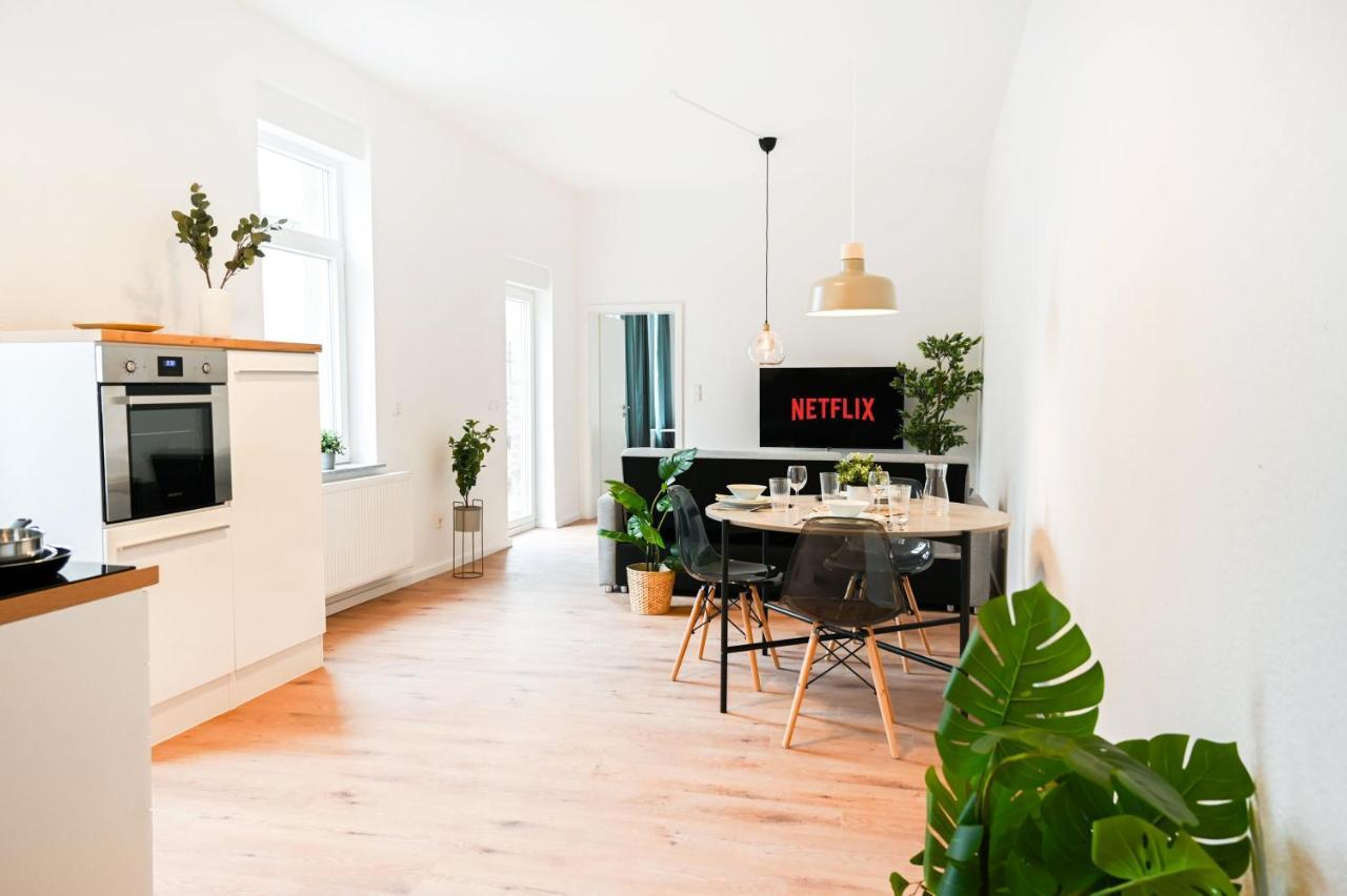 50Qm Apartment In Krefeld Zentral Gelegen Mit Hohen Decken - Beuys Apartments - Krefeld Eksteriør billede