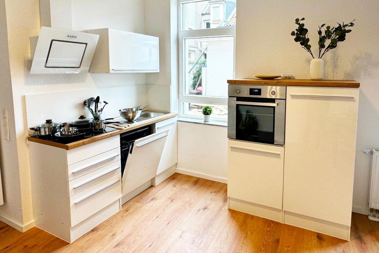 50Qm Apartment In Krefeld Zentral Gelegen Mit Hohen Decken - Beuys Apartments - Krefeld Eksteriør billede